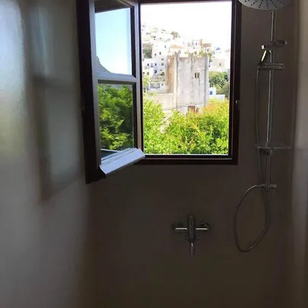 Giannakis' Filoxenia Filótion