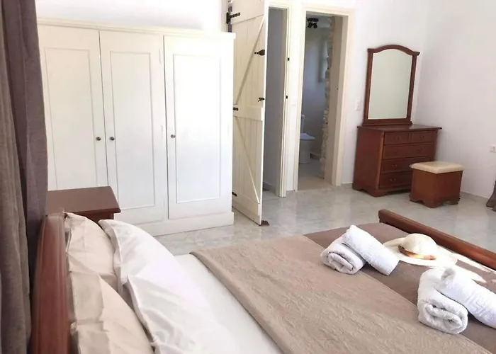 Nyaraló Giannakis' Filoxenia Filóti