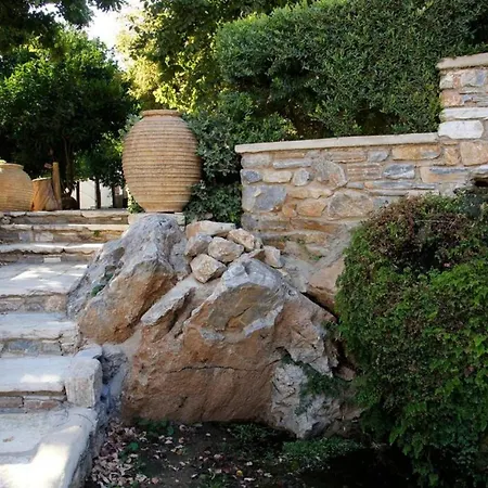 בית נופש Giannakis' Filoxenia Filótion